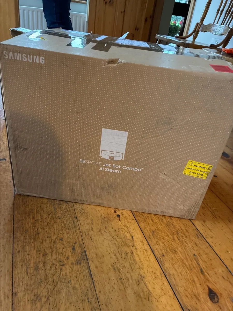 Samsung Bespoke JetBot combo AI Steam robot vacuum - Image 1
