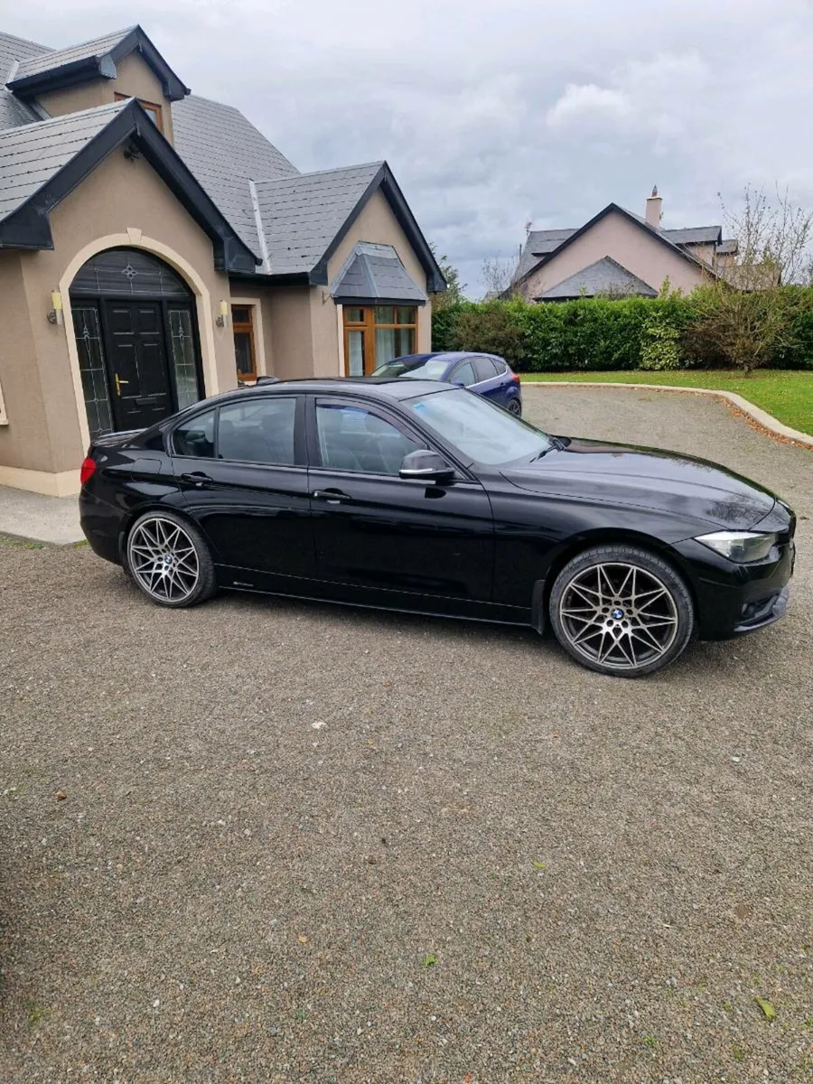Bmw f30 - Image 3
