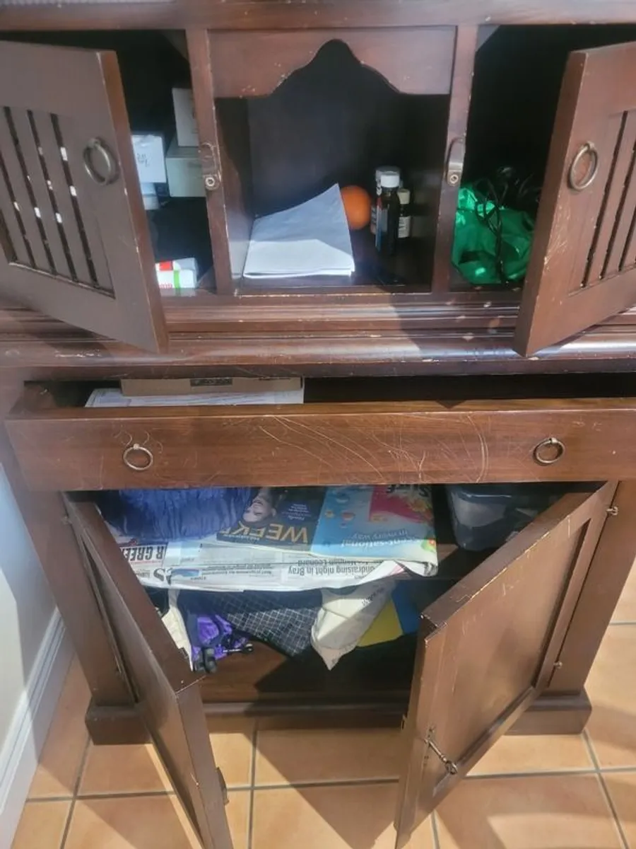 Strawbridge Display Cabinet (Final Reduction) - Image 3