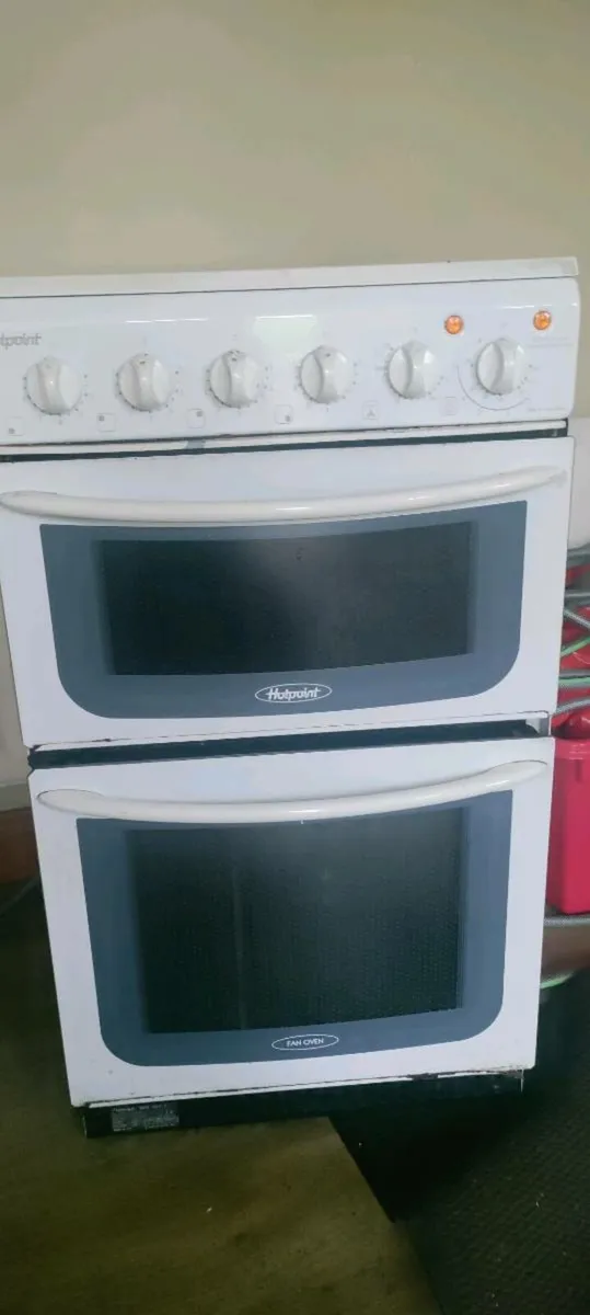 Electric cooker and hob - Image 2