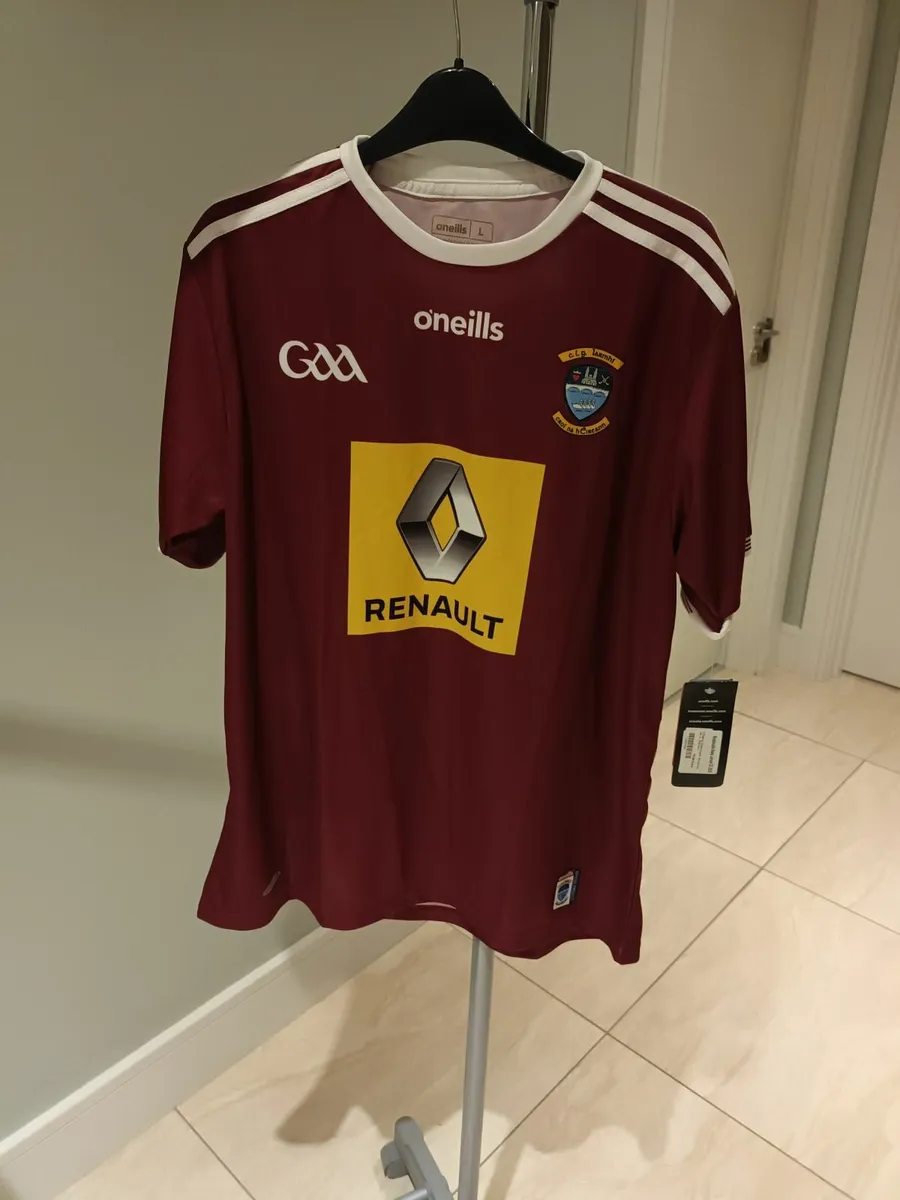 GAA Westmeath jersey - Adult Large - Image 1