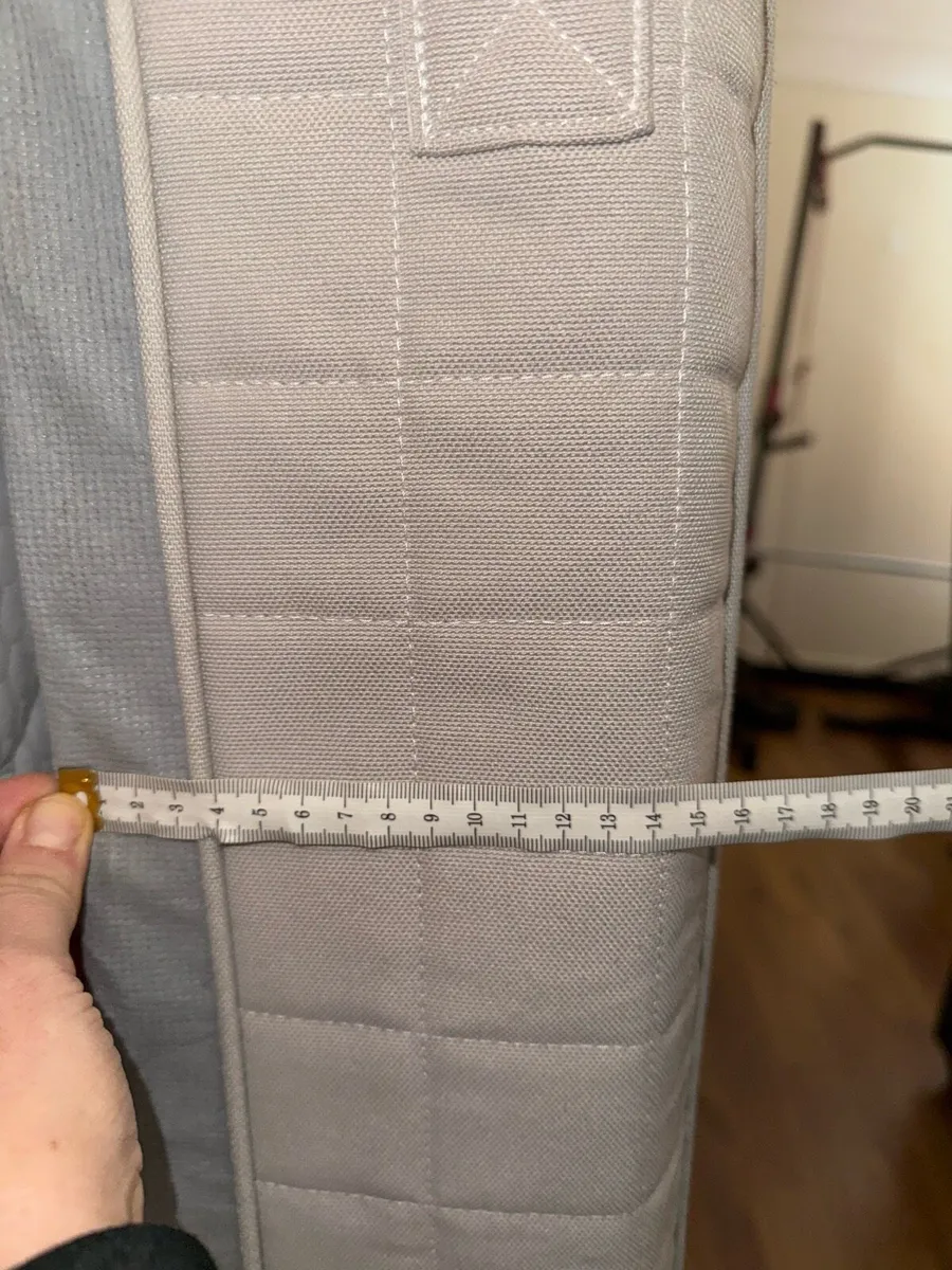 Single mattress - Image 2