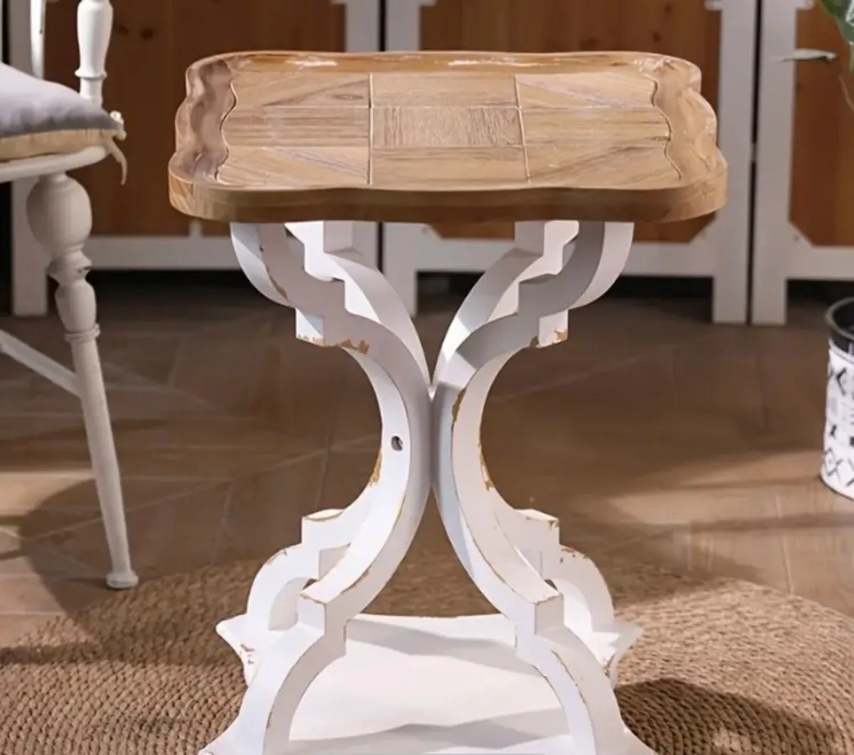 New Zealand soild pine coffee table free postage - Image 1