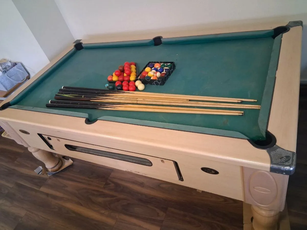 Pool table - Image 3