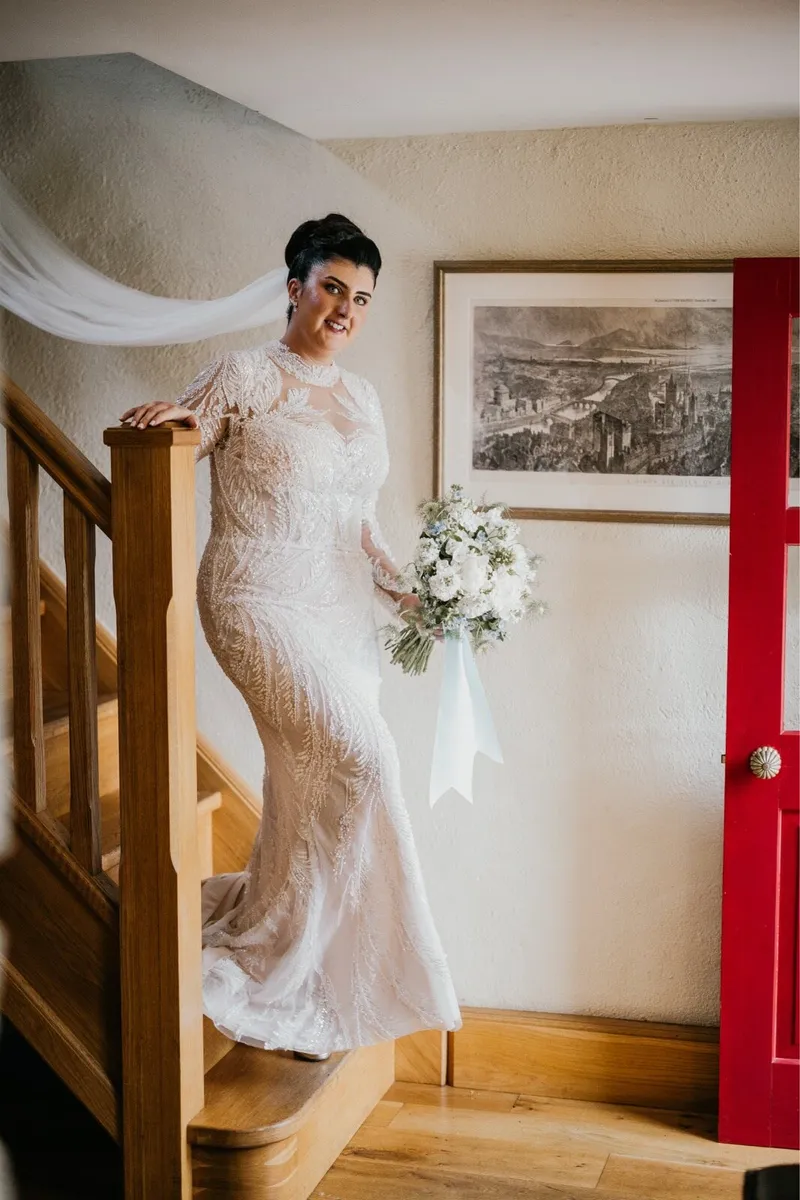 Wedding dress - Image 4