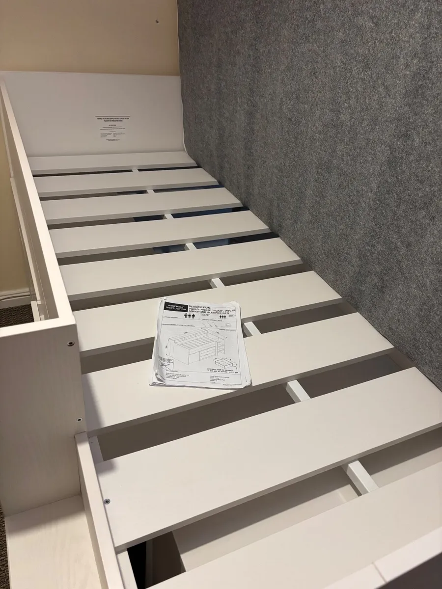 Children’s Cabin Bed - Image 2