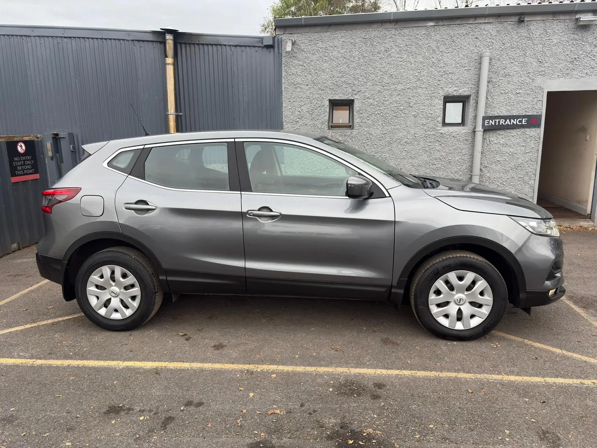 Nissan Qashqai 2018 - Image 2