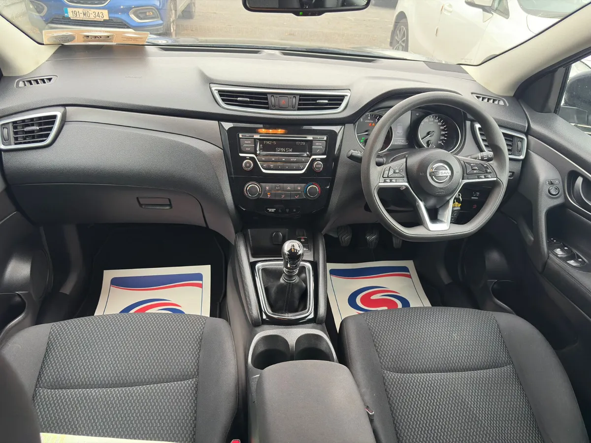 Nissan Qashqai 2018 - Image 3