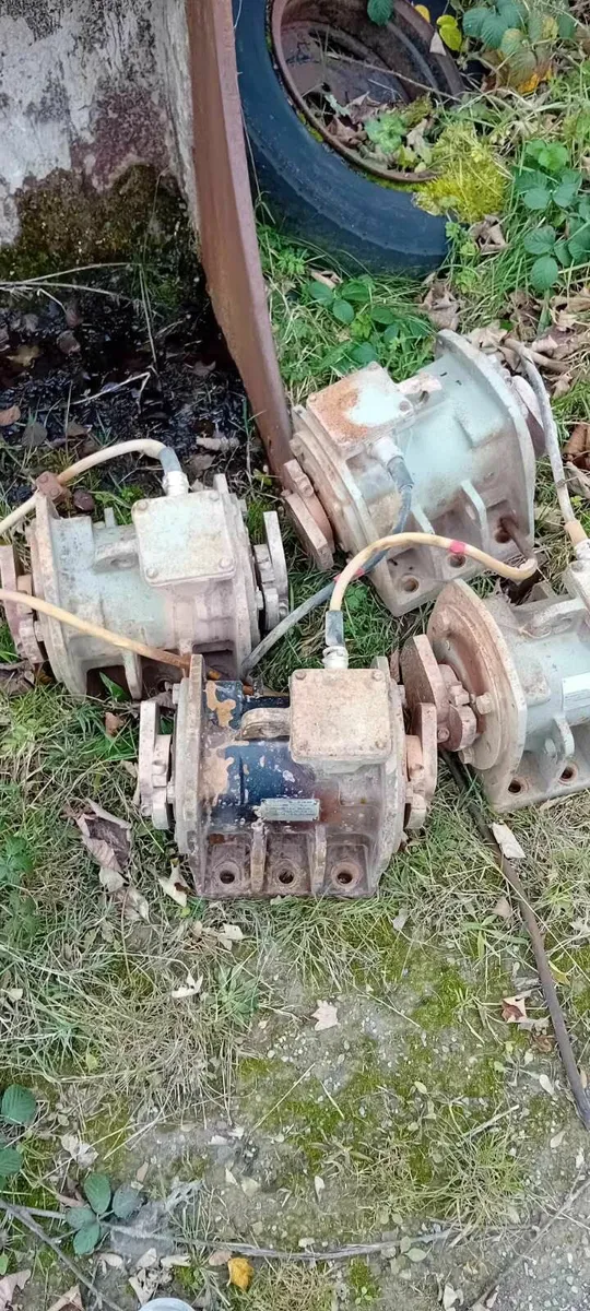 Compressor and Motors - Image 2