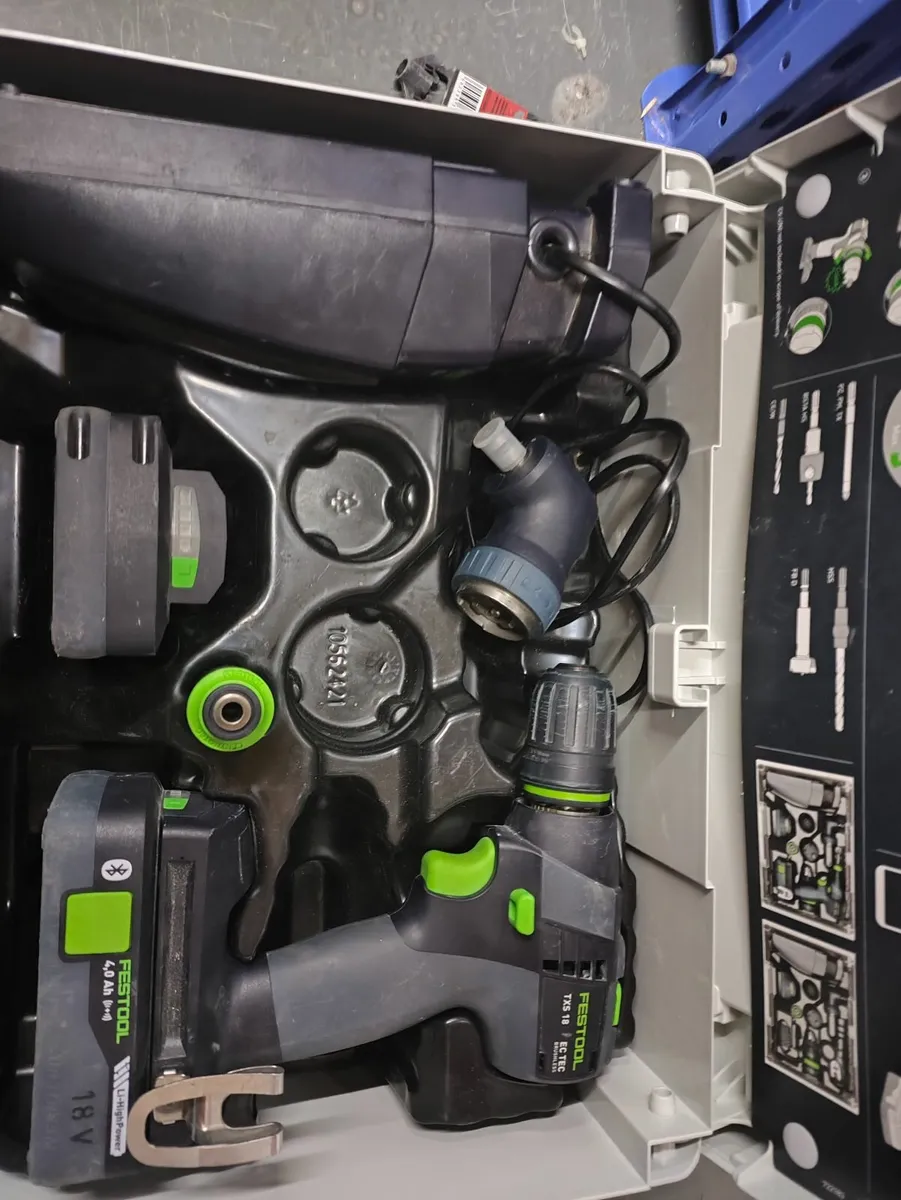 Festool txs 18 drill.
