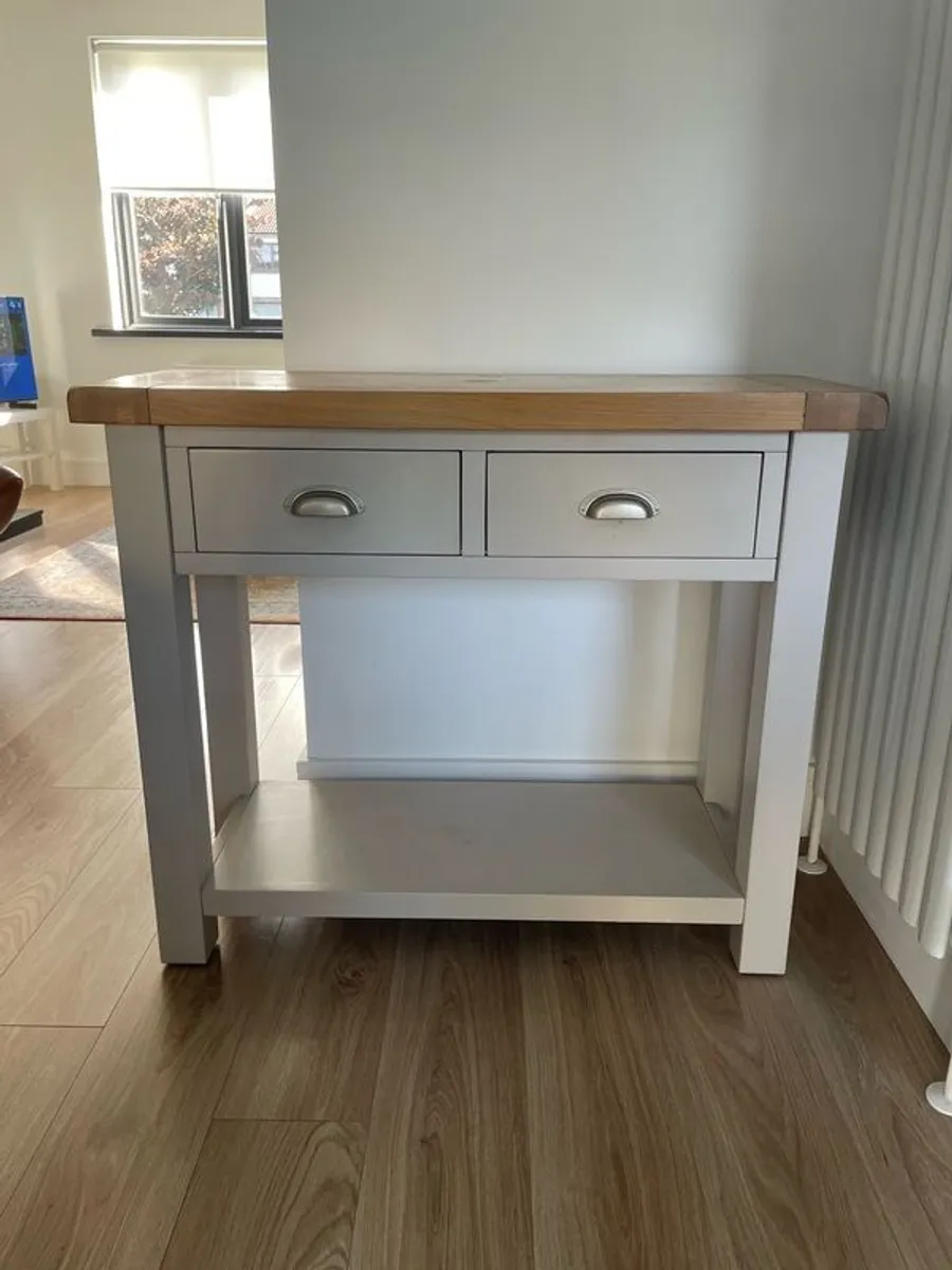 Console Table - Image 1