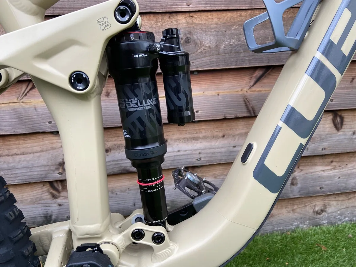 Full suspension Enduro bike - Image 4