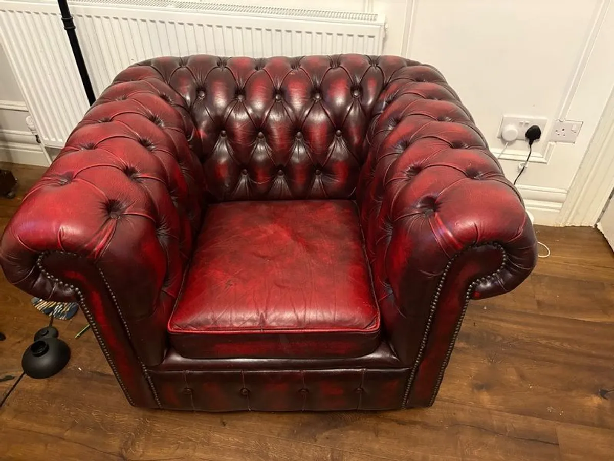 Red leather chesterfield sofa and club chair - Image 1