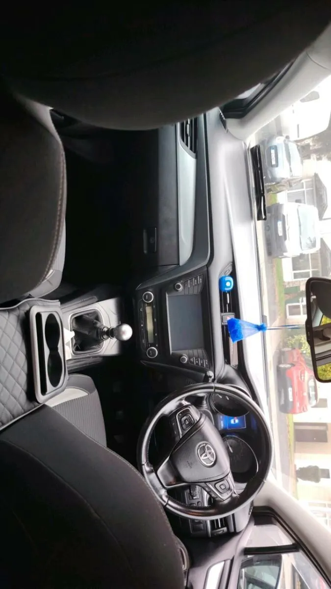 Toyota Avensis 2016 - Image 3