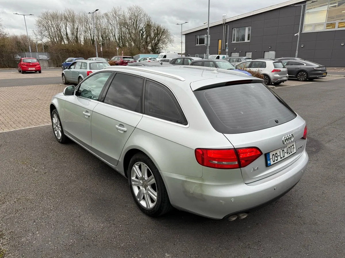 AUDI A4 B8 2.0 TDI ESTATE NCT AND TAX - Image 4