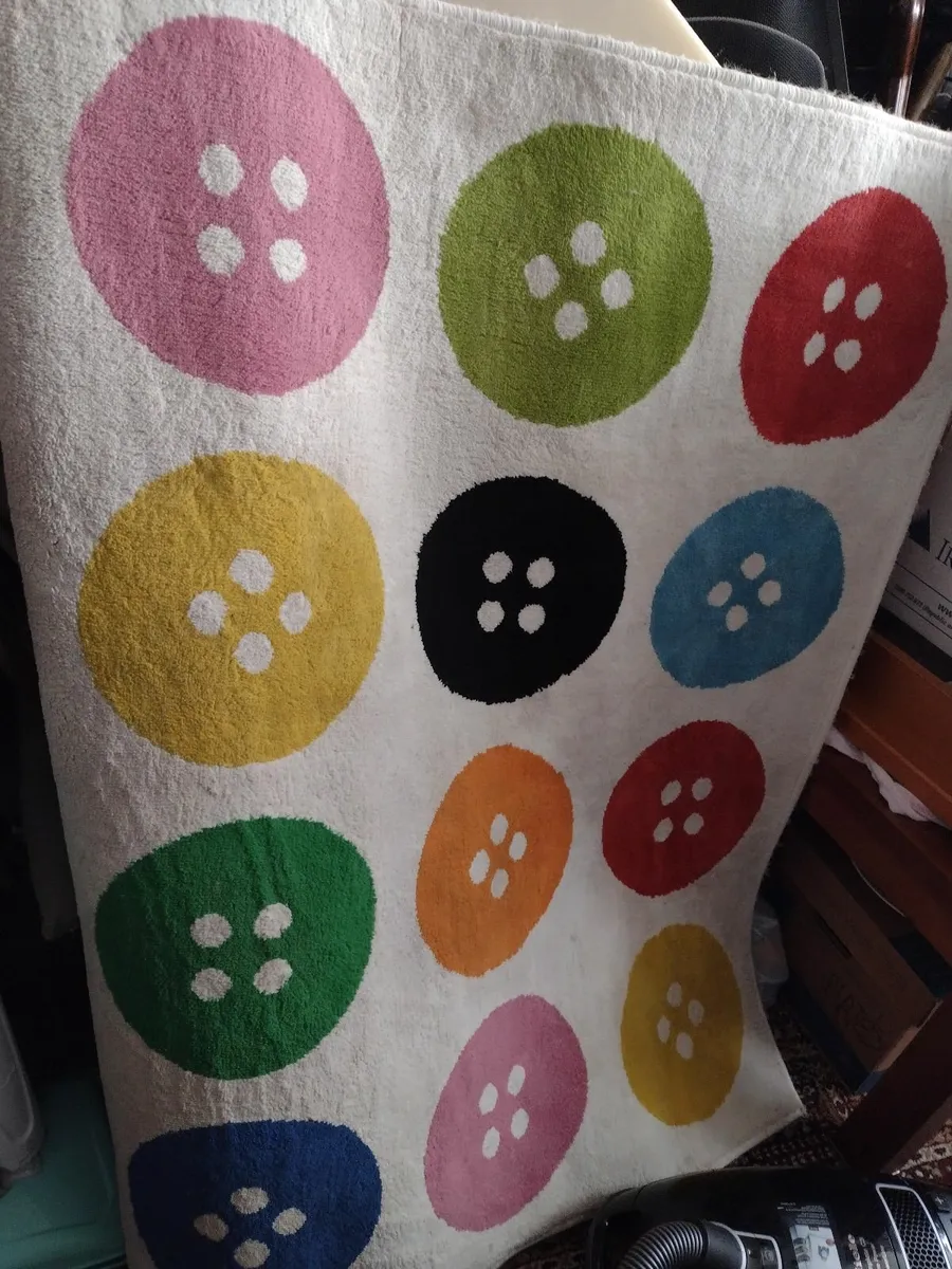 Large heavy rug - Image 4