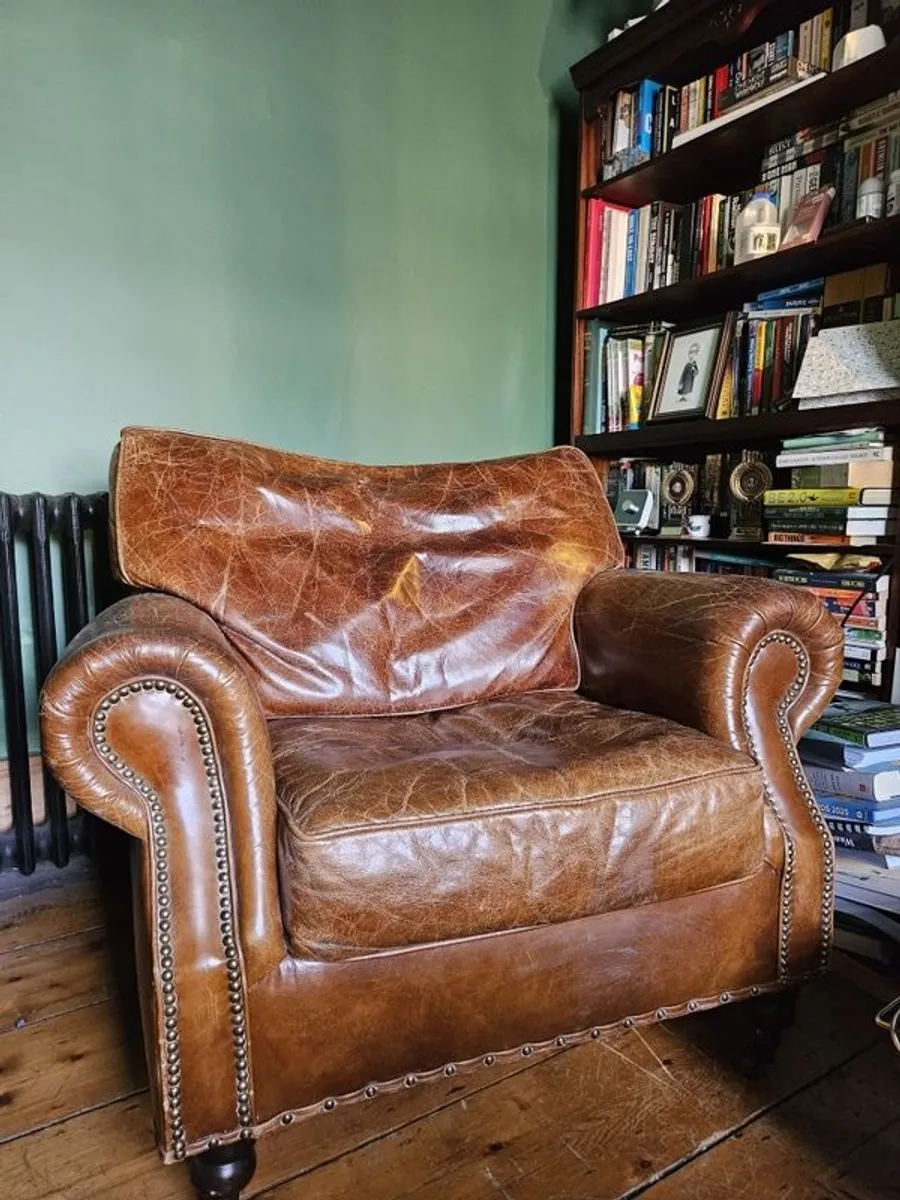 Tan Chesterfield Couch and Armchairs - Image 4