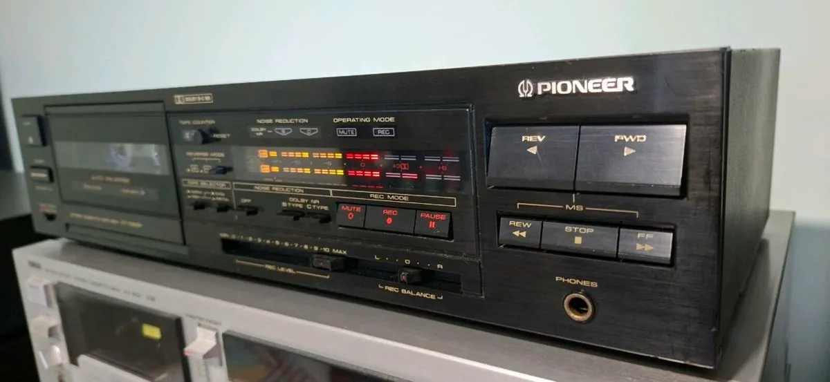 Pioneer CT-1080R Stereo Cassette Deck - Image 4
