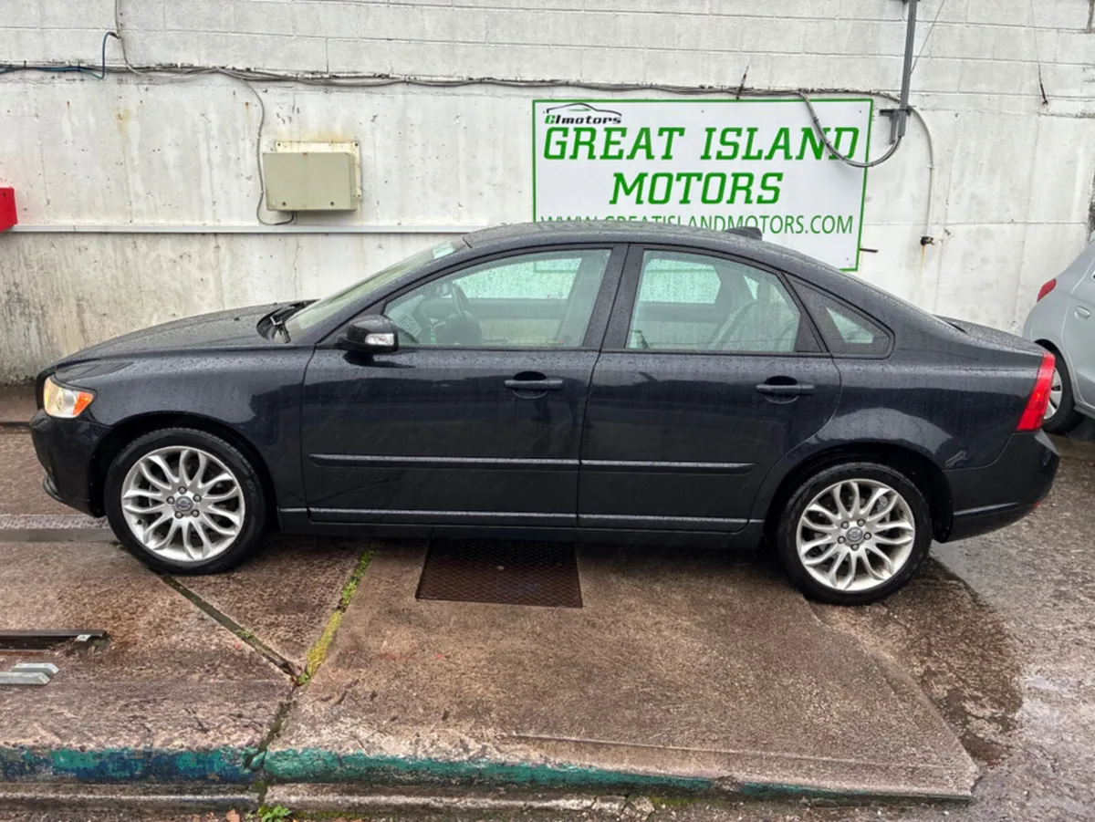 Volvo S40 1.8 SE FLEXIFUEL FFV - Image 4