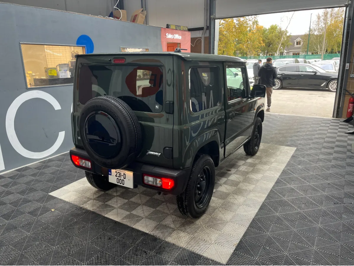 Suzuki Jimny 2023 SUZUKI JIMNY MANUAL 4 SEATER / 2 - Image 2