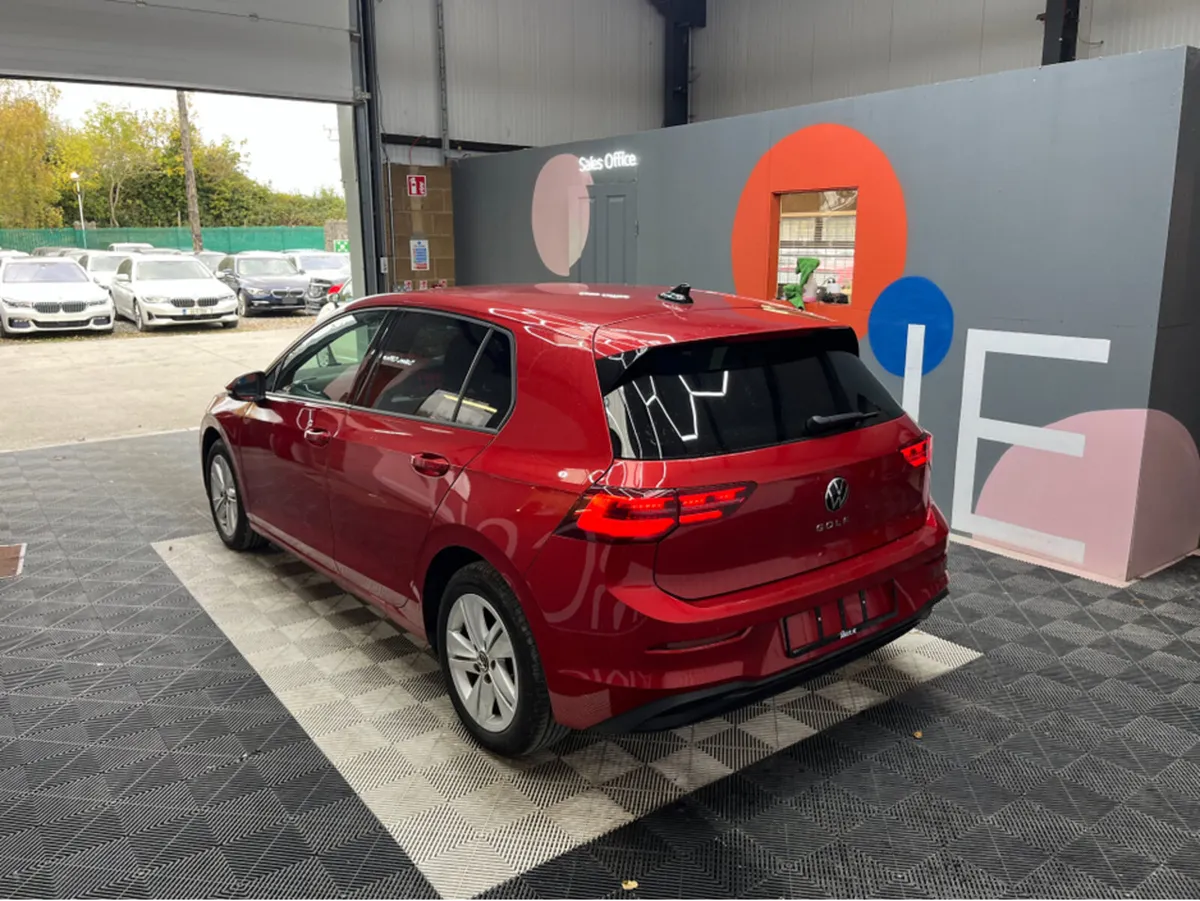 Volkswagen Golf €32950! 2023 VOLKSWAGEN GOLF AUTOM - Image 4
