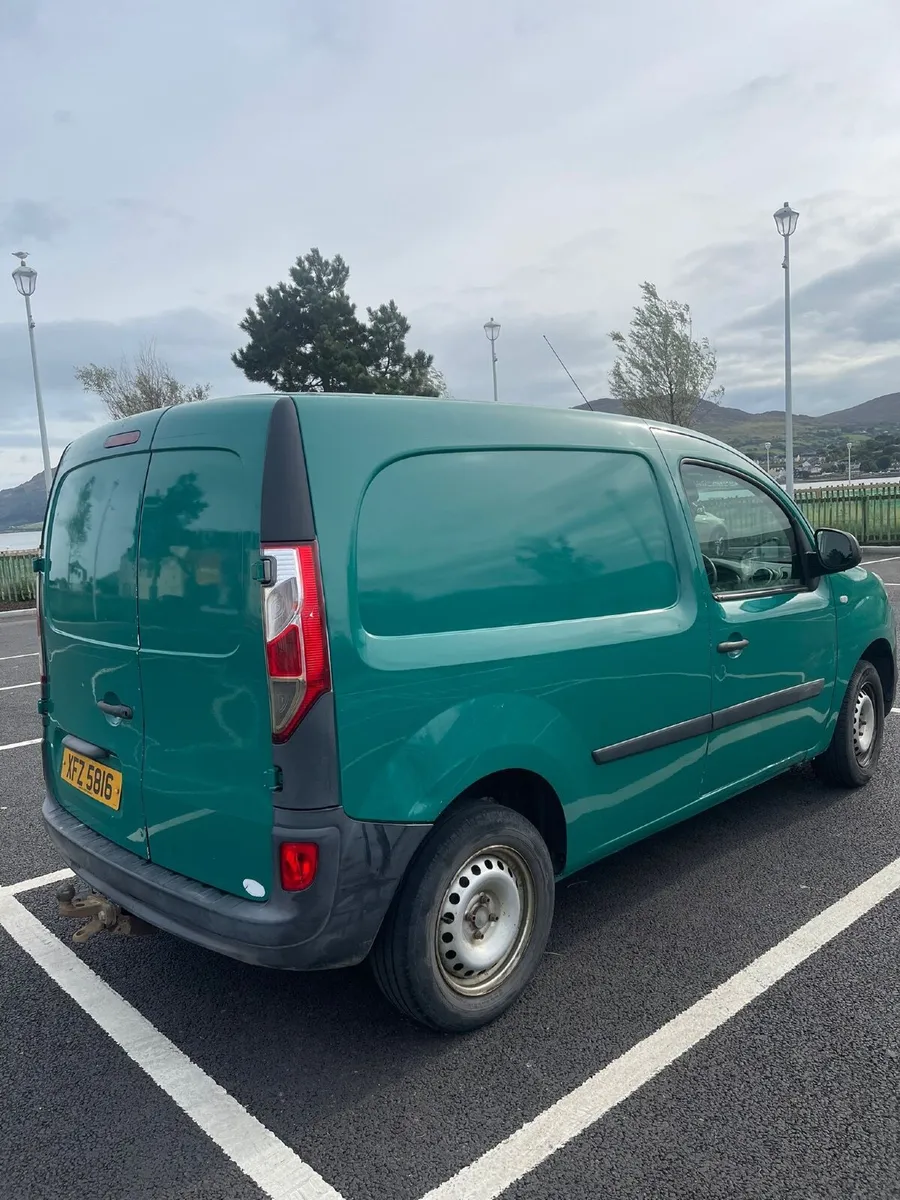 Renault Kangoo 2015 - Image 1
