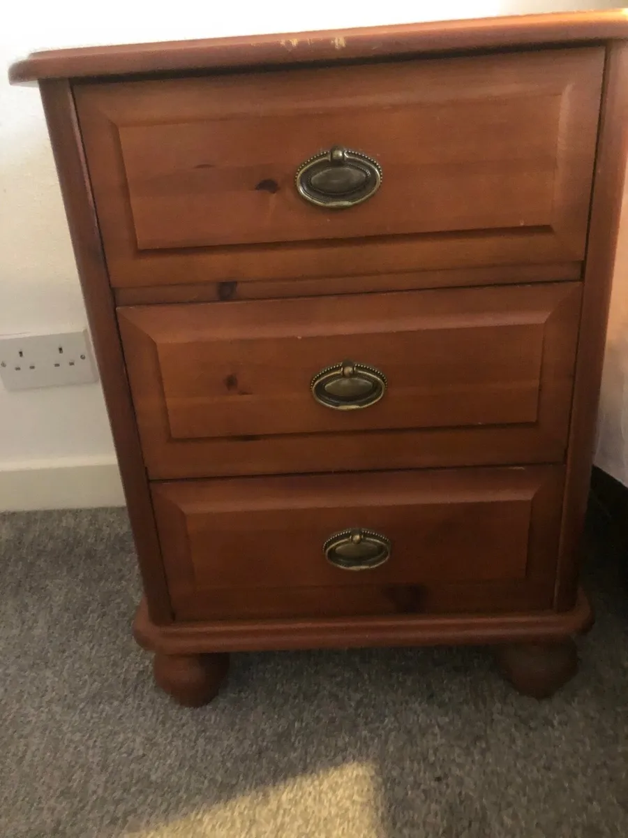 4 Solid Wood Bedroom Lockers - Image 3