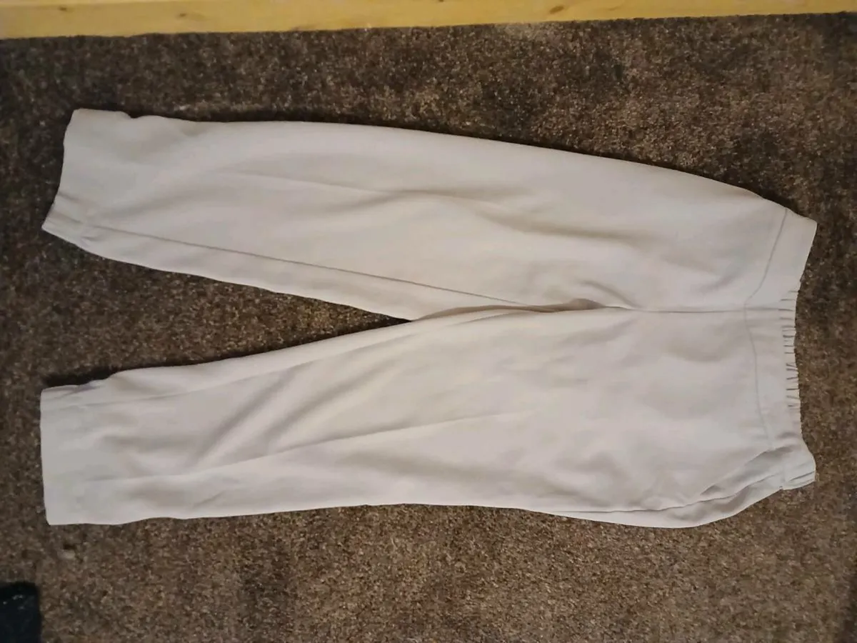M&S 2 piece Size S - 8 to 10 - Image 4