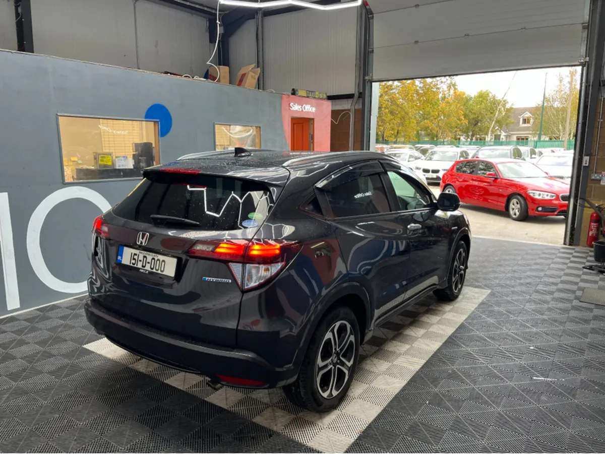 Honda Vezel €15950! 2015 HONDA VEZEL 1.5L HYBRID / - Image 2