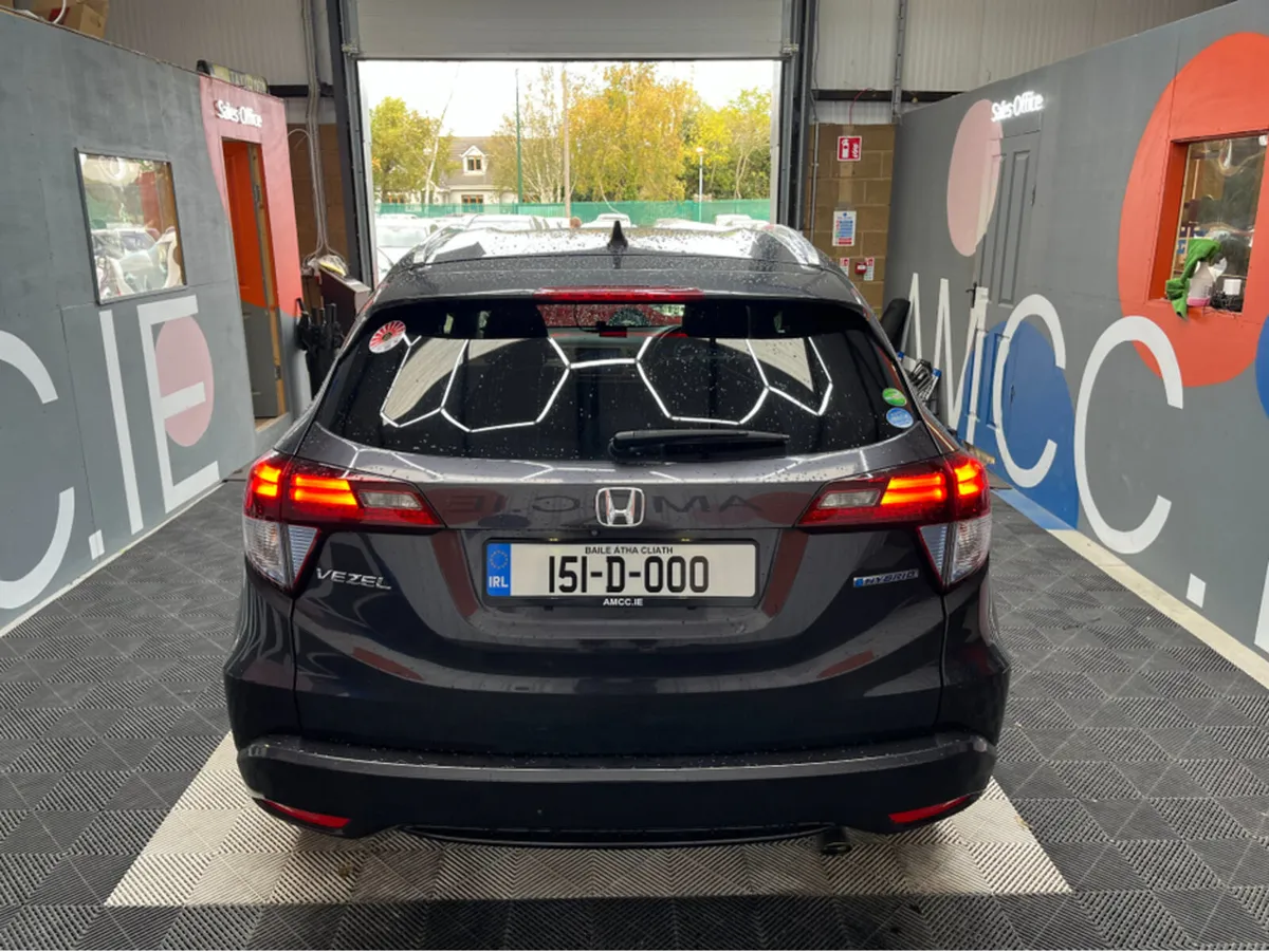 Honda Vezel €15950! 2015 HONDA VEZEL 1.5L HYBRID / - Image 3