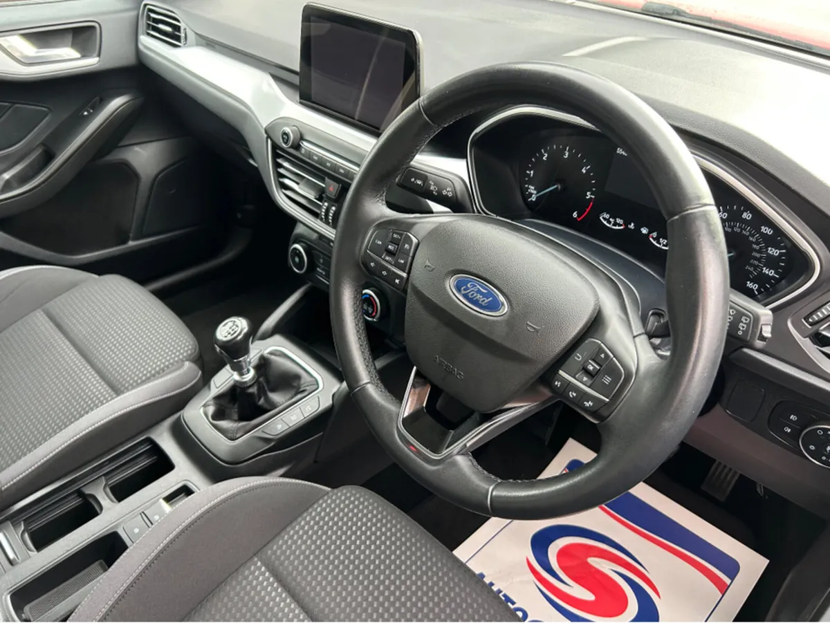 Ford Focus ZETEC TDCI - Image 4