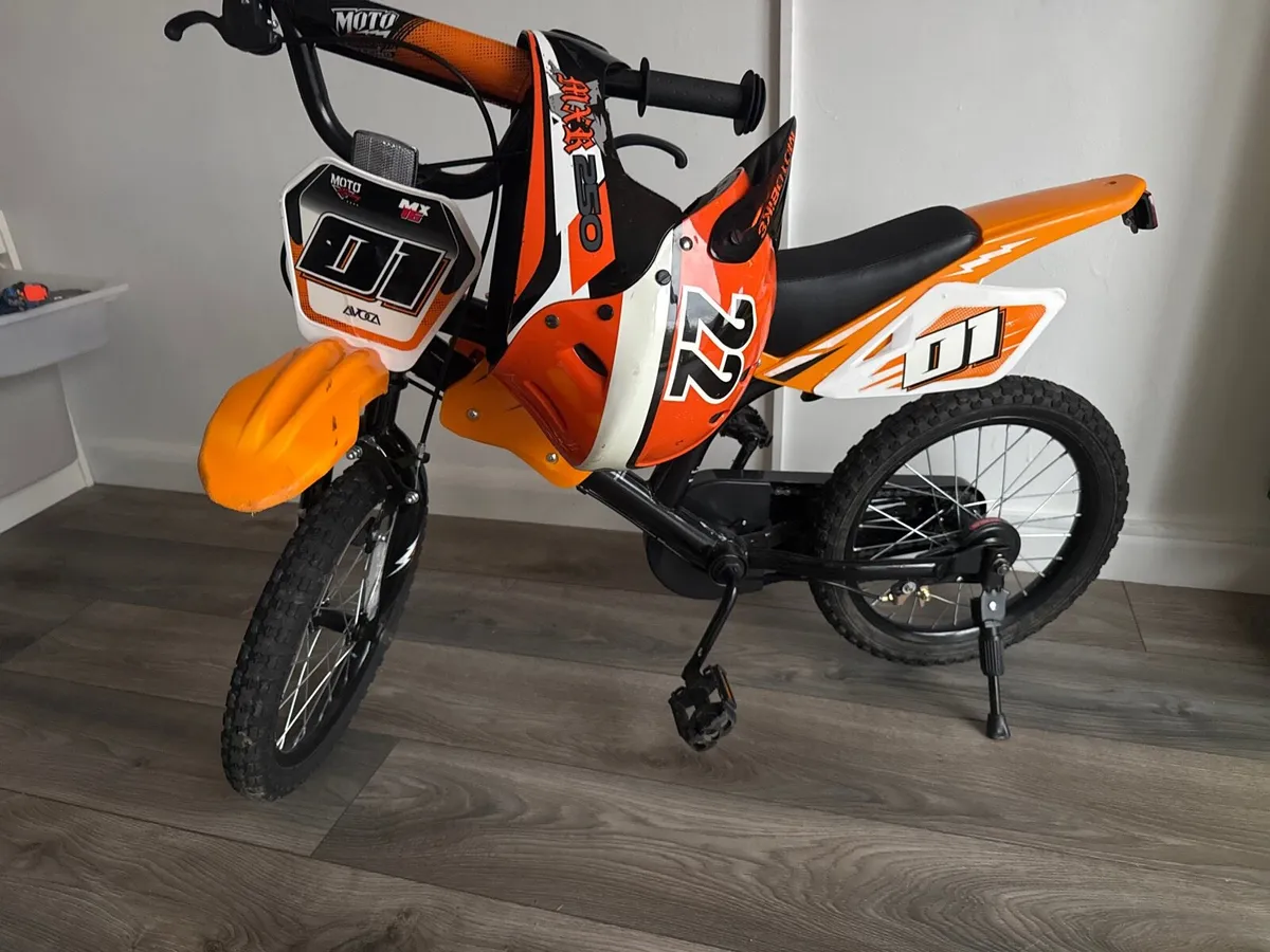 Dirt Bike 16 inch - Image 1