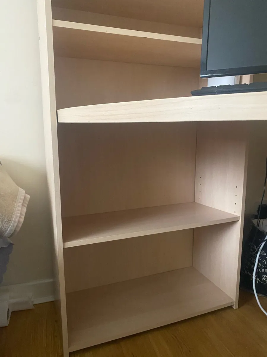 Desk - Image 4