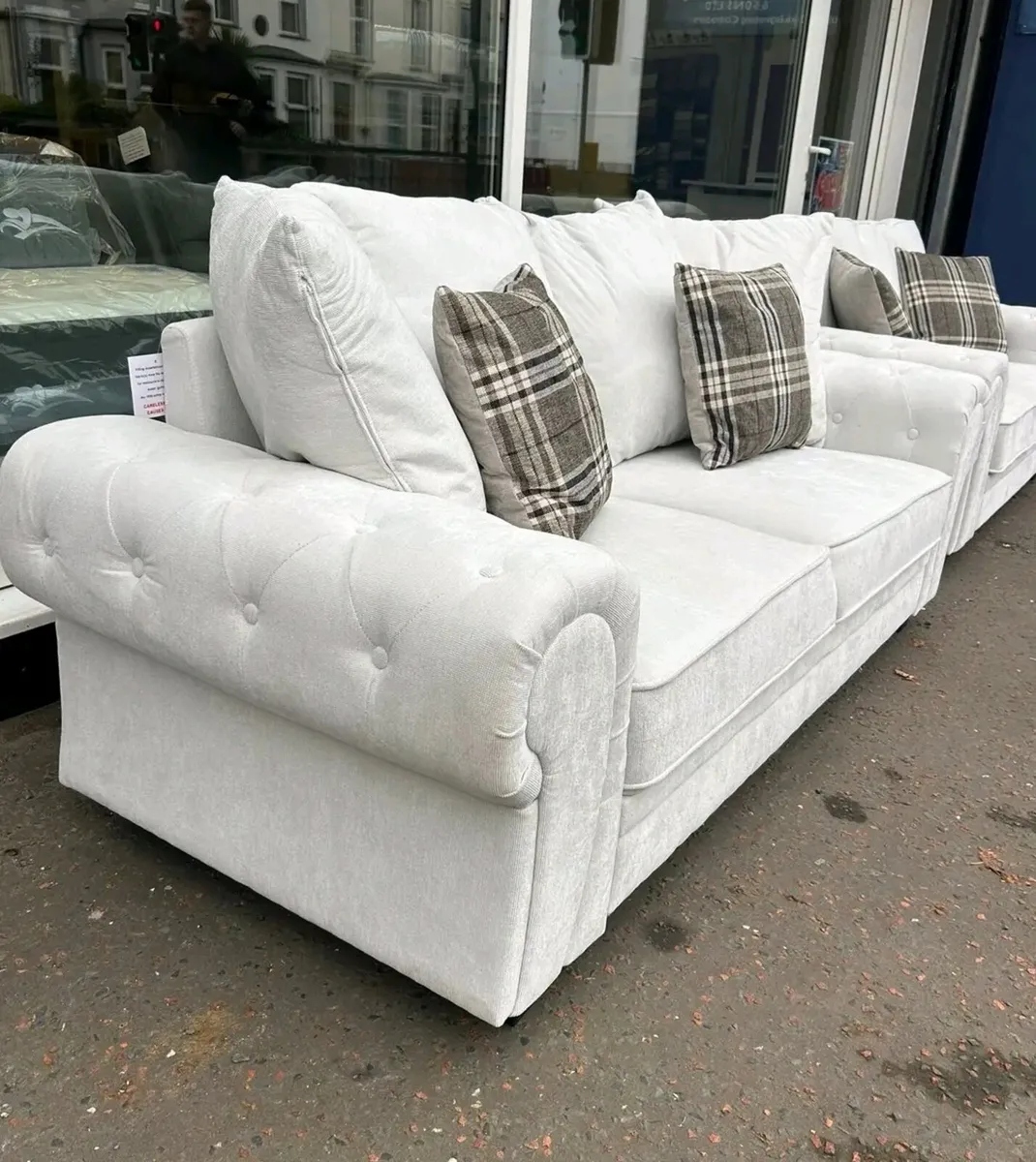 Verona White Fullback Cushions Sofa Set - Image 4