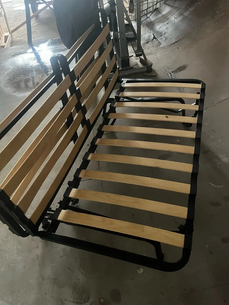 Bed - Image 3
