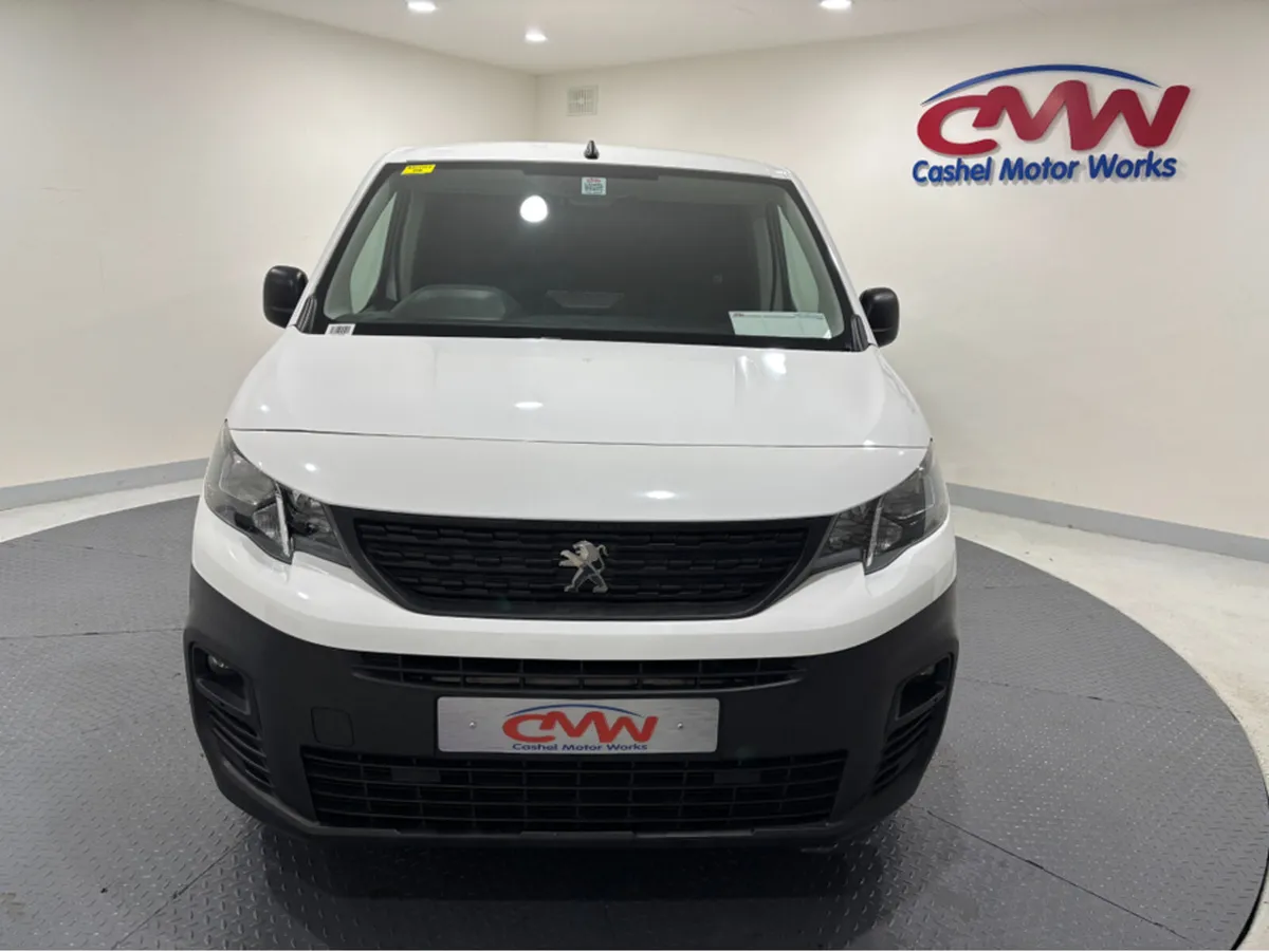 Peugeot Partner PROFESSIONAL 1000KG 1.5BLUEHDI 100 - Image 2