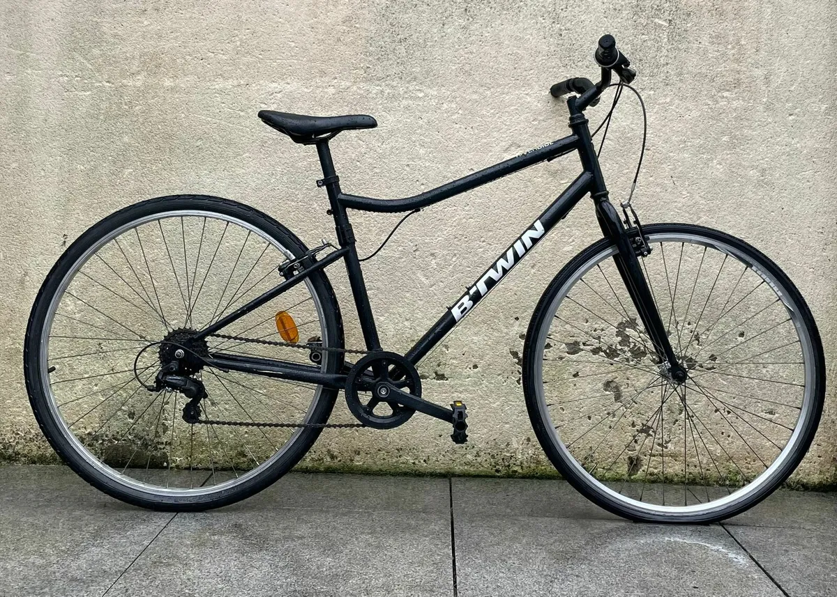 B-TWIN bicycle - Image 1