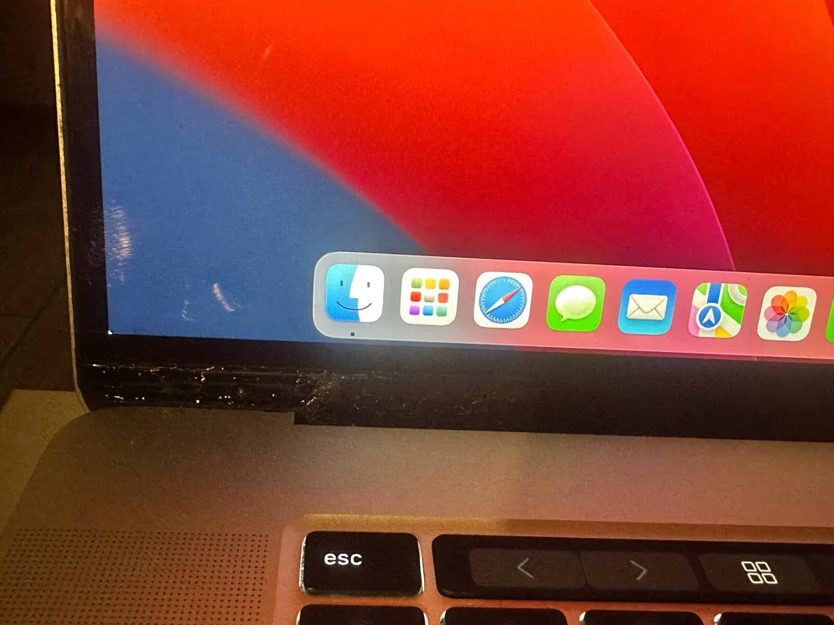 2019 MacBook Pro 16-Inch - Image 3