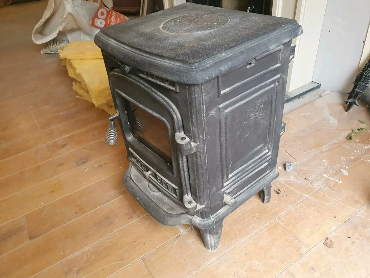Cast Iron Stove - Image 2