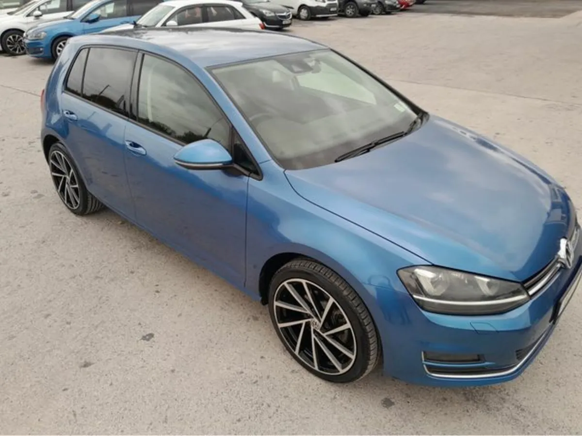 Volkswagen Golf 1.4 Highline Automatic 5 Door. - Image 3