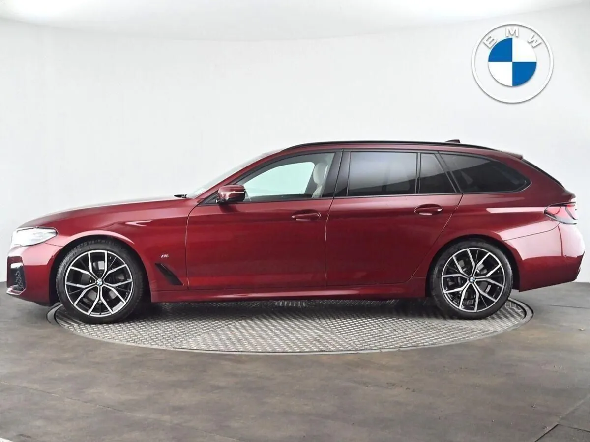 BMW 5 Series 520d M Sport Touring - Image 3