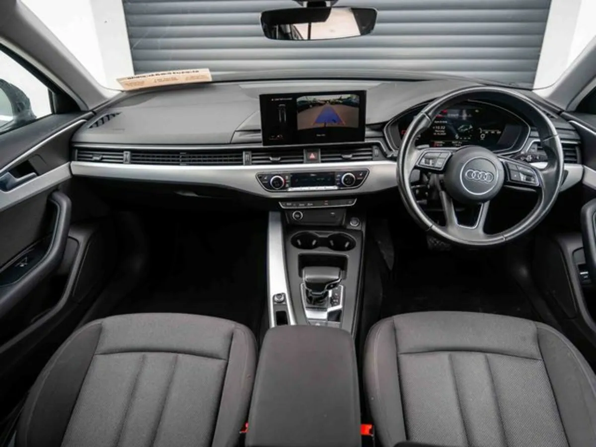 Audi A4 TDI TECHNIK - Image 4