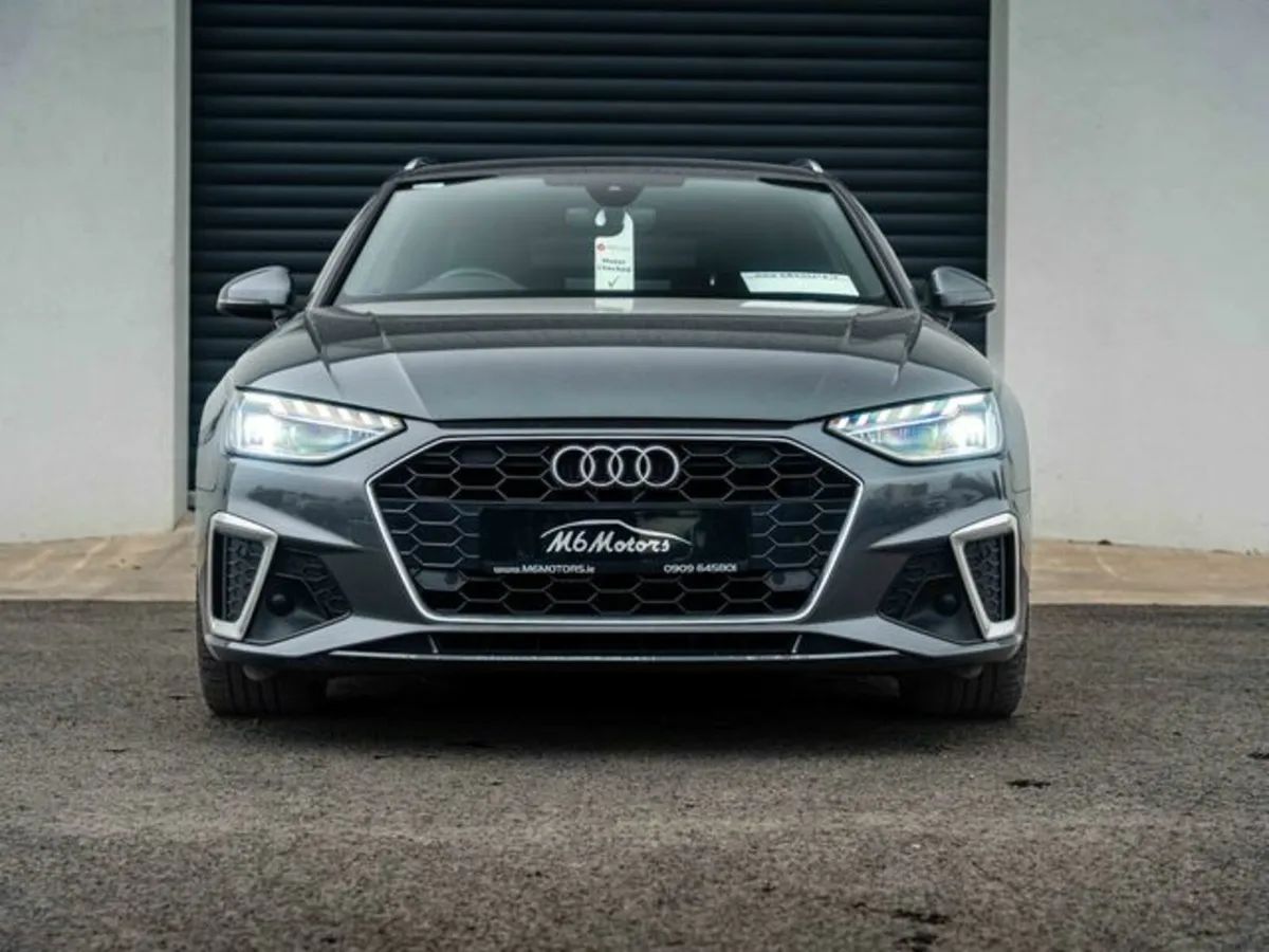 Audi A4 AVANT TDI S LINE - Image 2