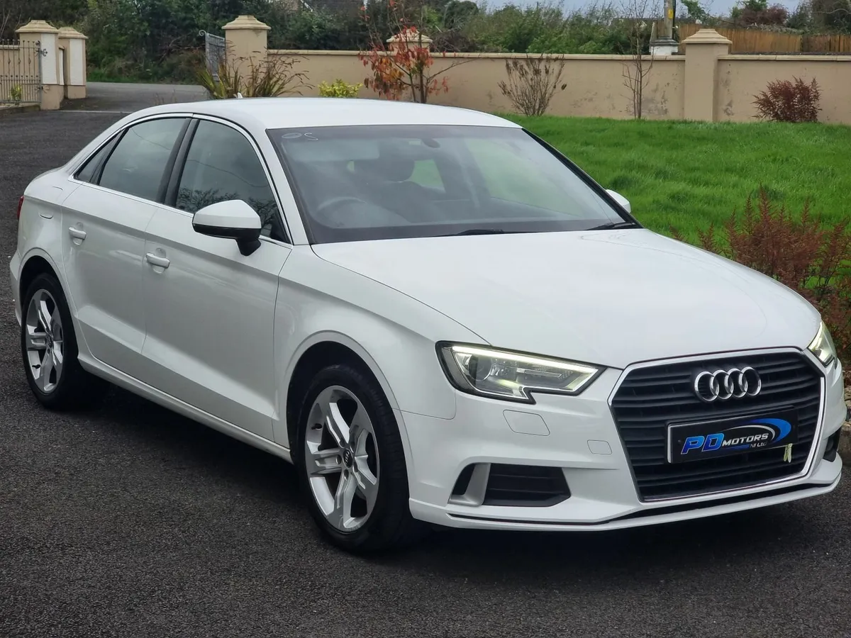 172 AUDI A3 1.6 TDI SPORT SALOON - Image 1