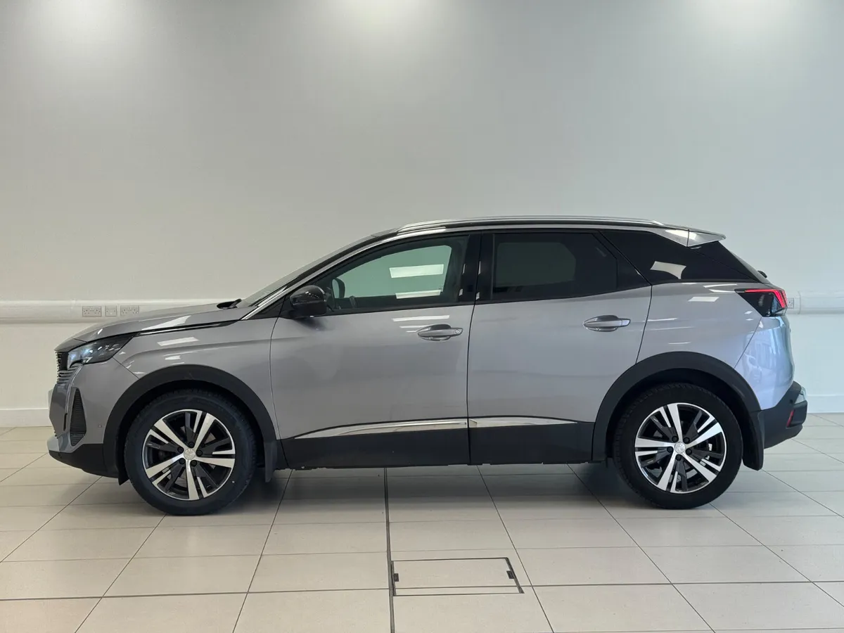 Peugeot 3008 2023 diesel - Image 4