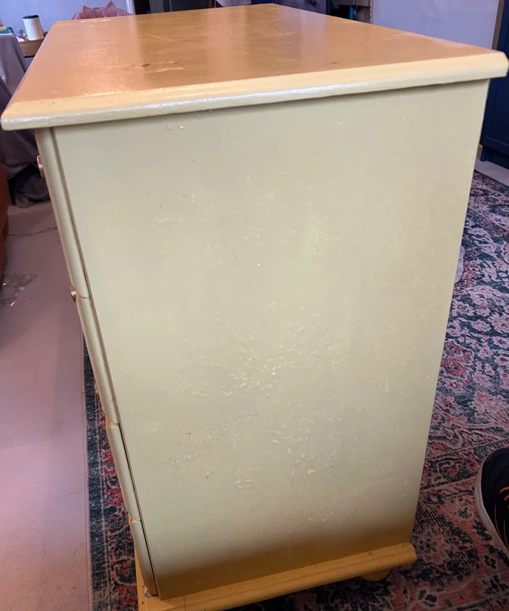 Yellow chest of drawers - Image 3