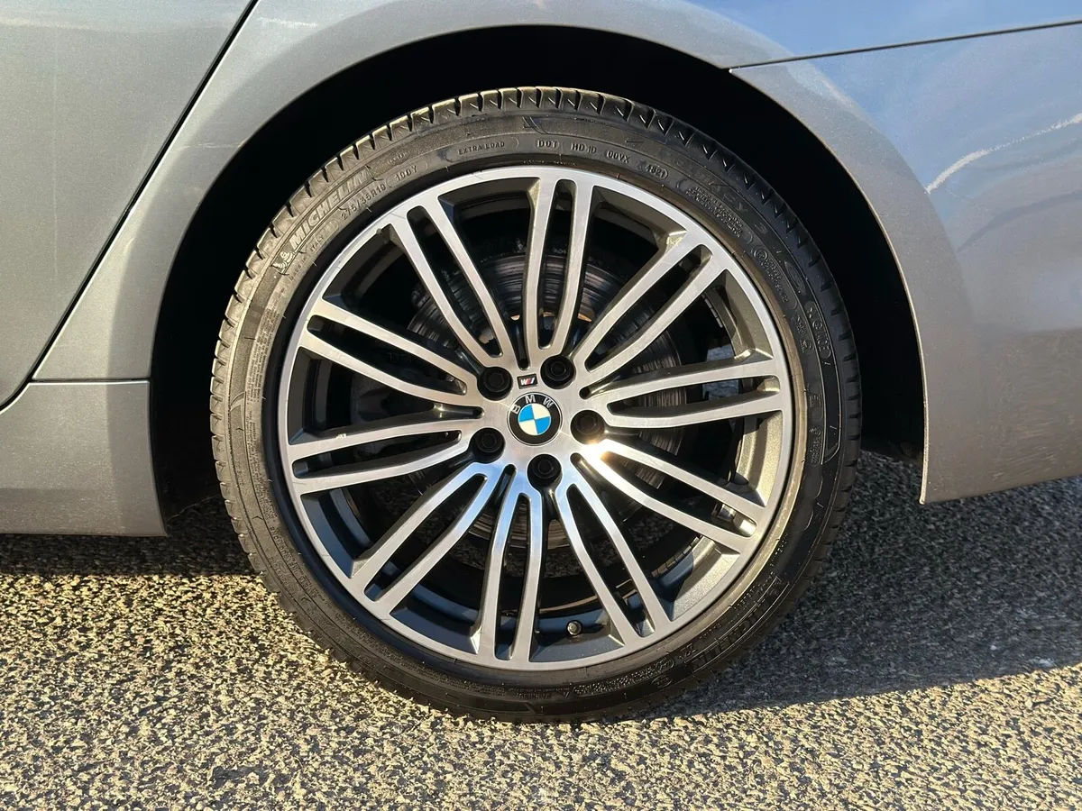 BMW 520D G30 SE - Image 3