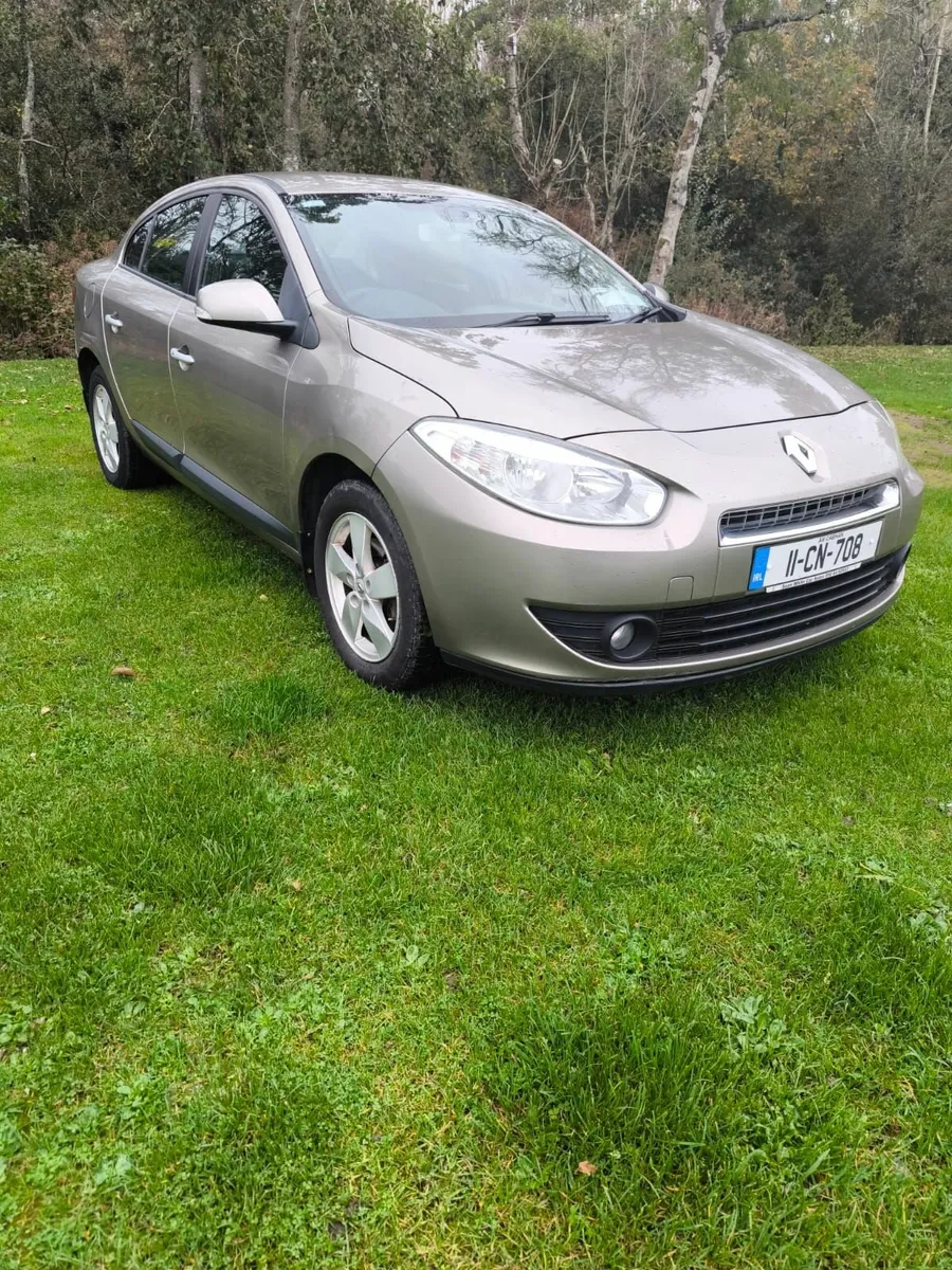 Renault Fluence 2011 - Image 1