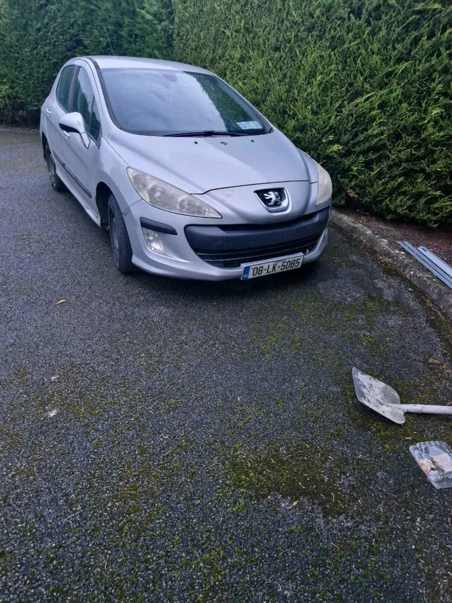 Car - Image 1