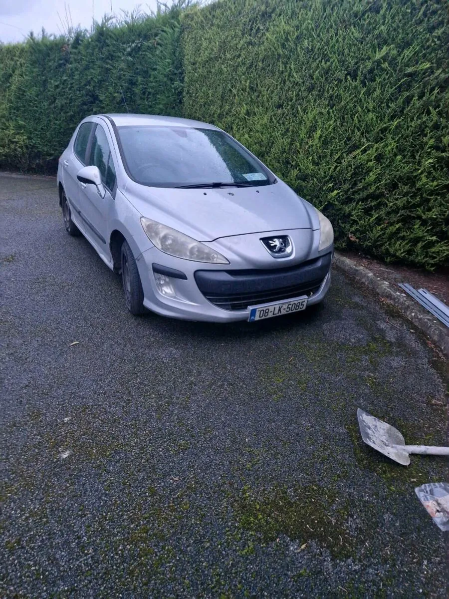 Car - Image 2